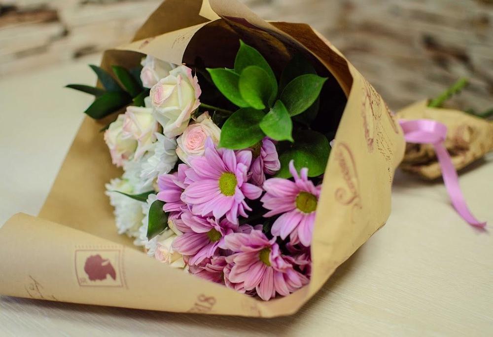 Букет цветов из: Розы и Хризантемы в Бавтугае