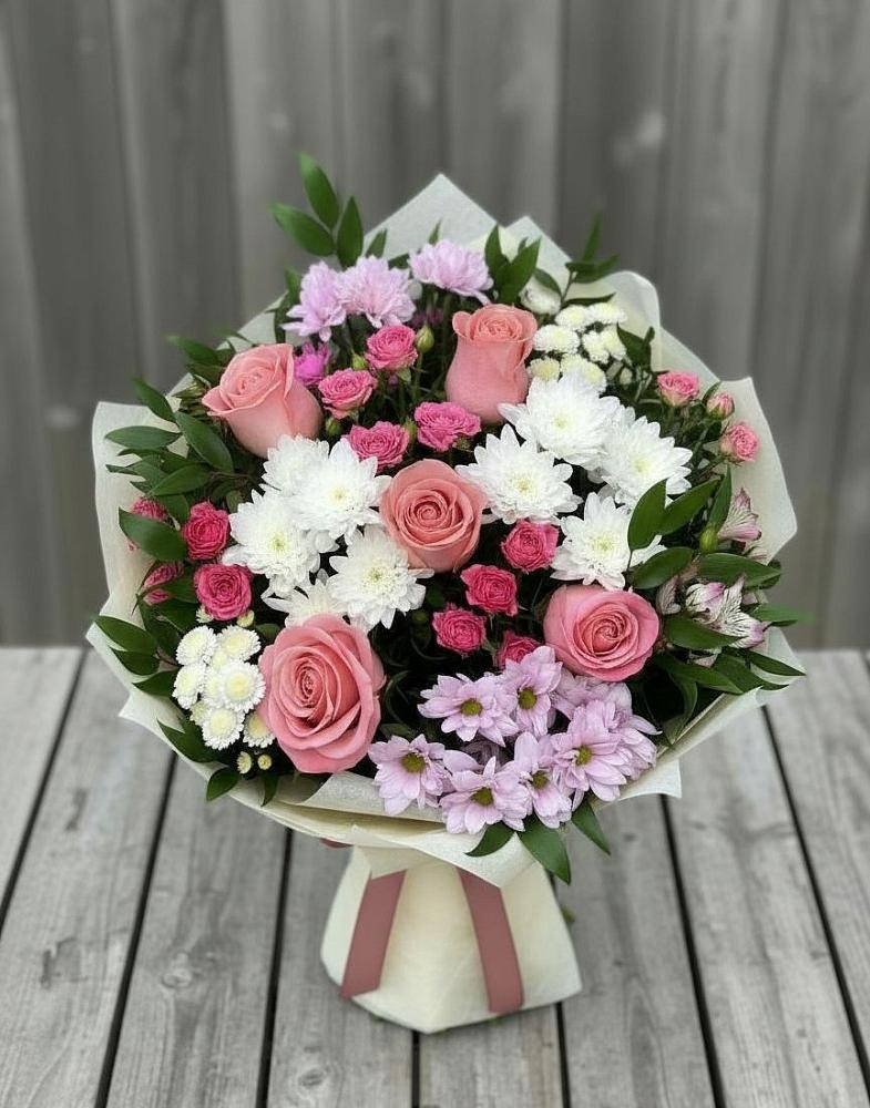 Букет цветов из: Альстромерии, Гвоздики, Розы и Хризантемы в Бавтугае