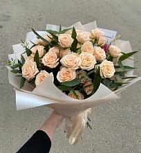 Букет Кремовые розы Латте в Бавтугае