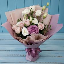 Букет цветов из:  Розы и Лизиантусы в Бавтугае