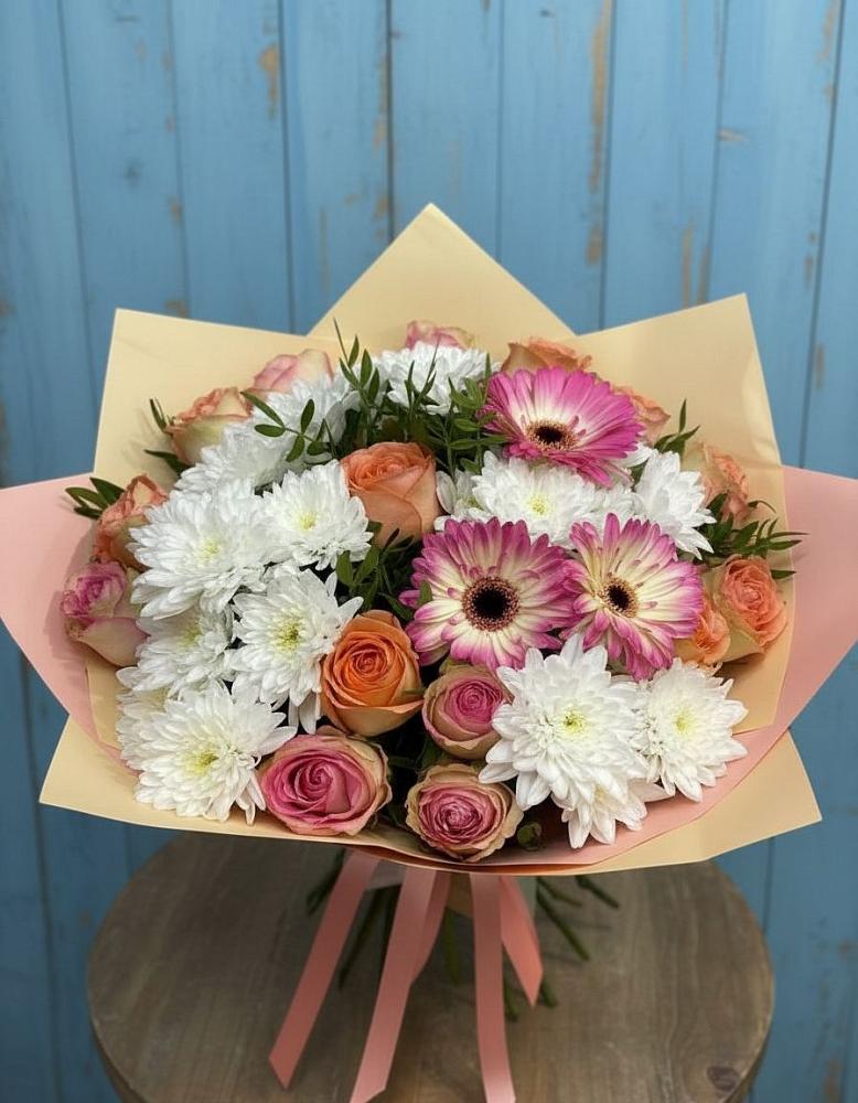 Букет цветов из: Розы, Герберы и Хризантемы в Бавтугае