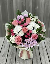 Букет цветов из:  Альстромерии, Гвоздики, Розы и Хризантемы в Бавтугае
