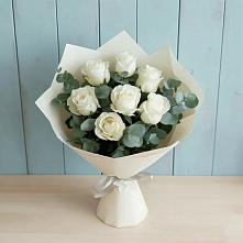 Букет Белые розы в Эвкалипте в Бавтугае