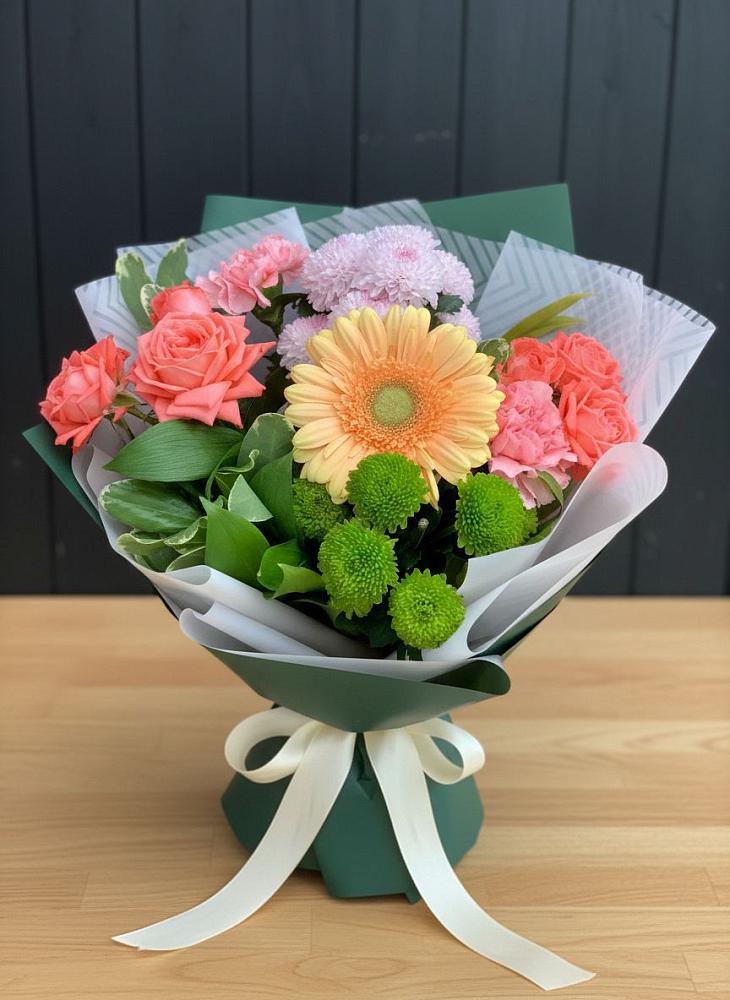 Букет цветов из: Гвоздики, Розы, Герберы и Хризантемы в Бавтугае